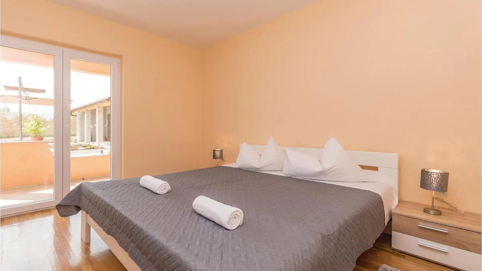 5 Bedroom Cozy Home In Biograd Na Moru