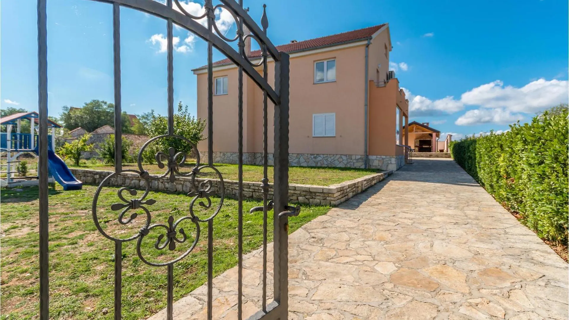 5 Bedroom Cozy Home In Biograd Na Moru 0*,  Croatia
